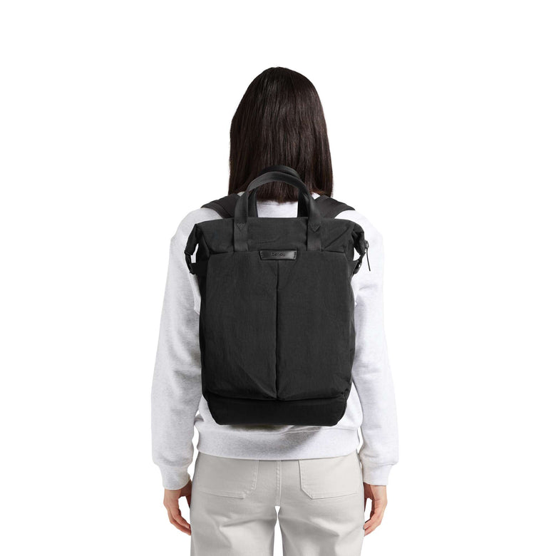 Bellroy Tokyo 20 Backpack bag bronze