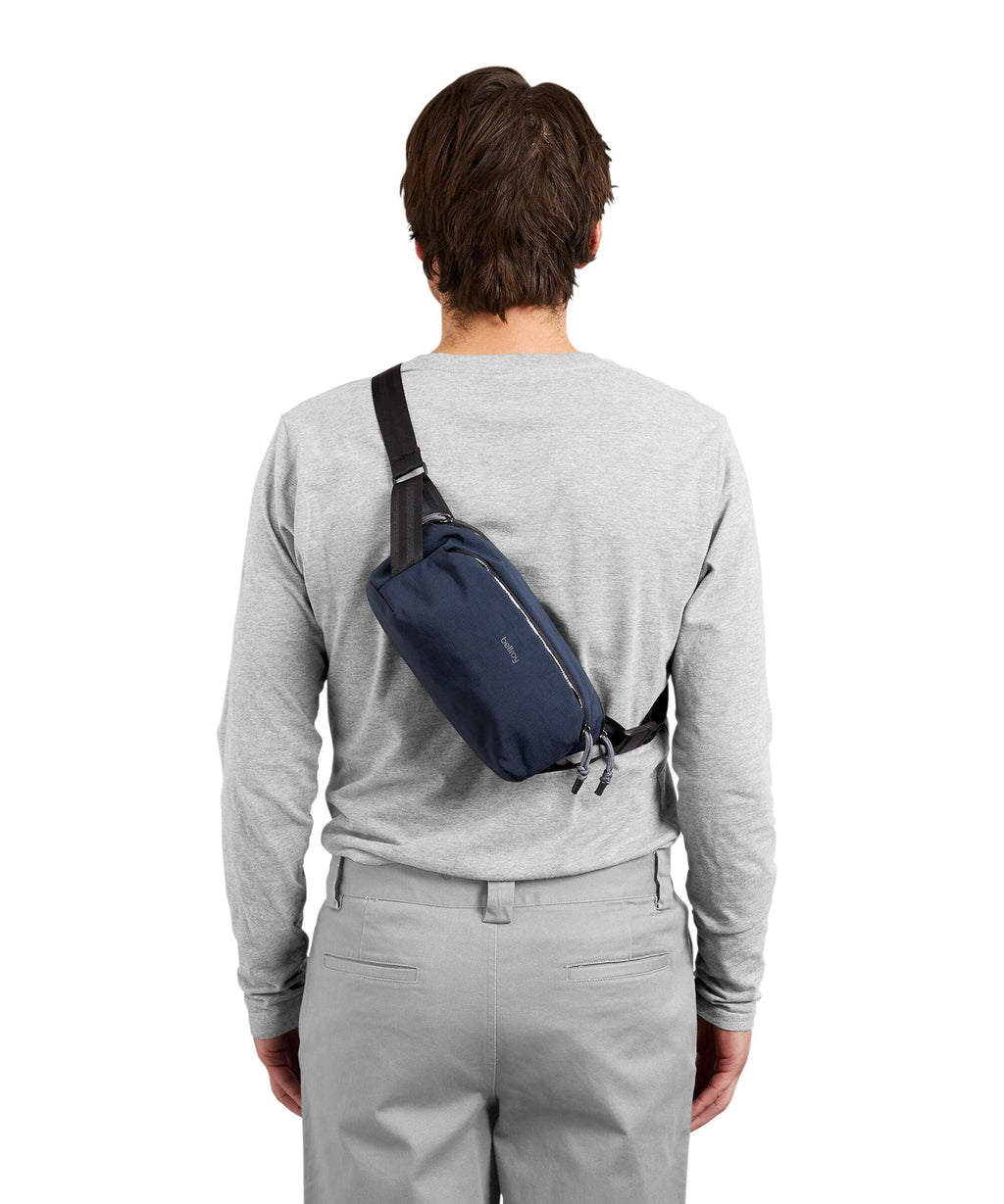 Bellroy Venture 2.5L Ready Fanny pack night sky