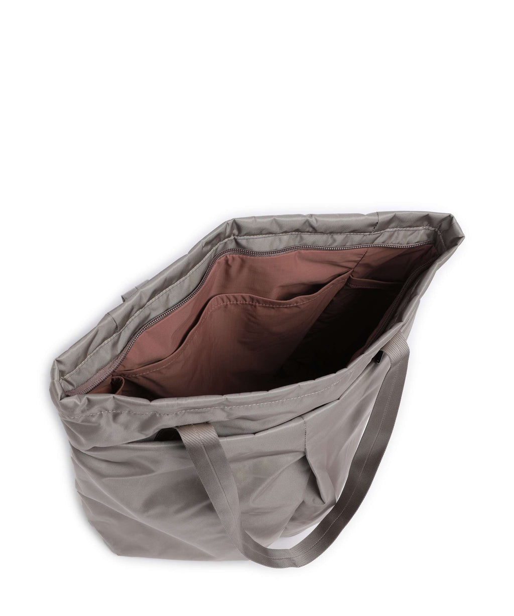 Bellroy Laneway 18 Backpack bag fawn