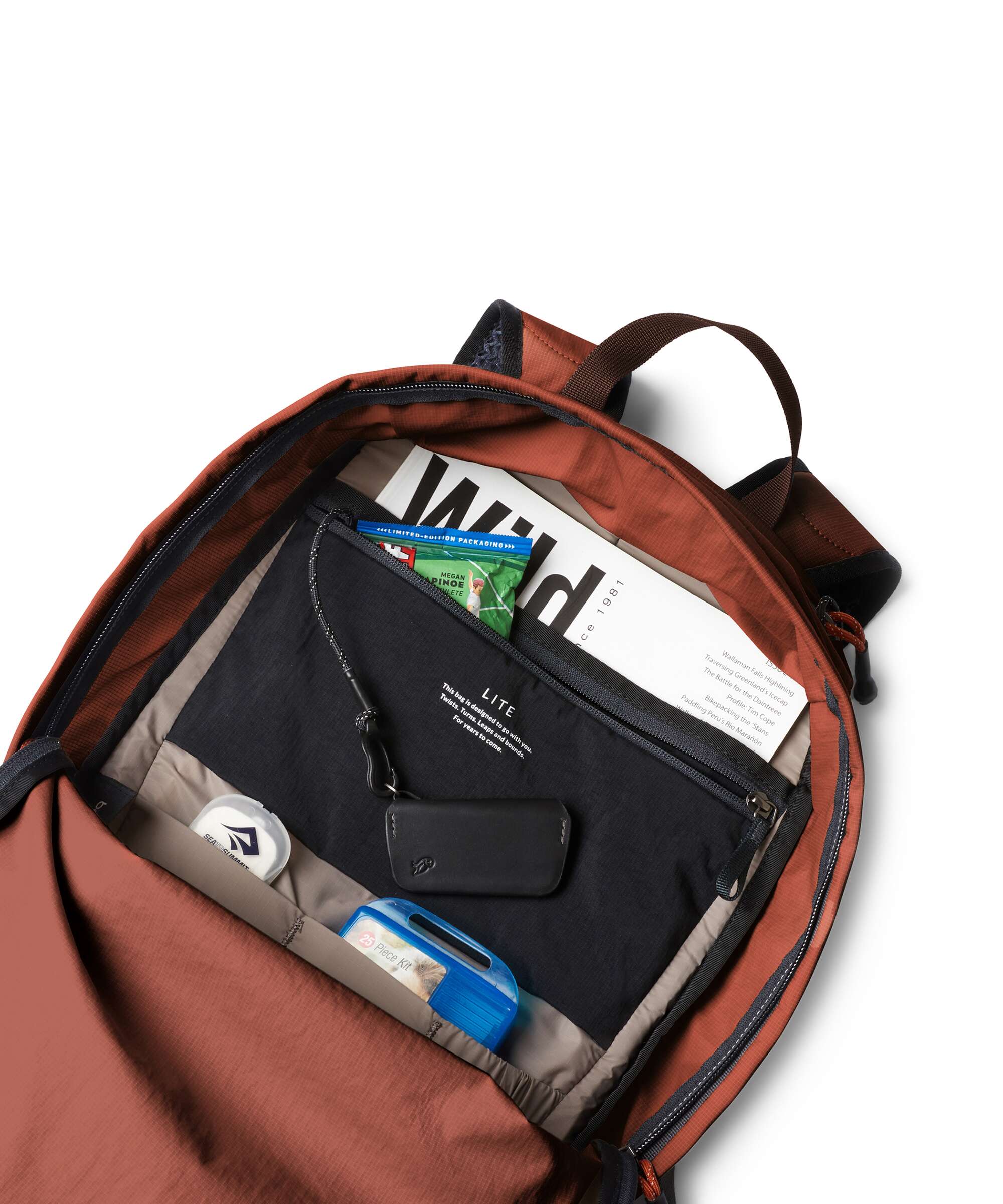 Bellroy Lite 20 Backpack clay