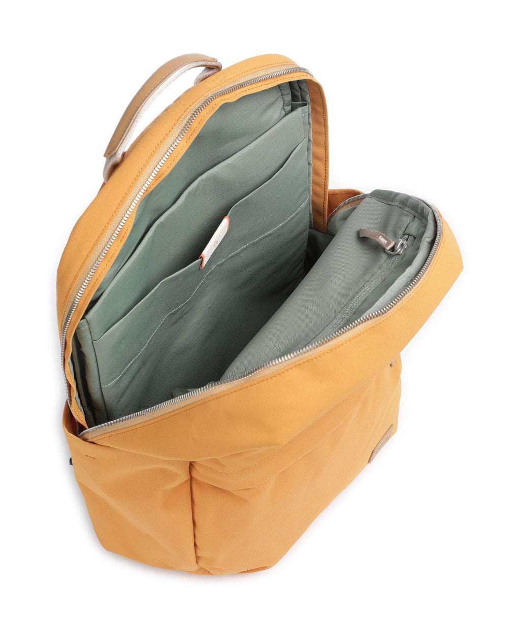 Bellroy Classic 21L Backpack butterscotch