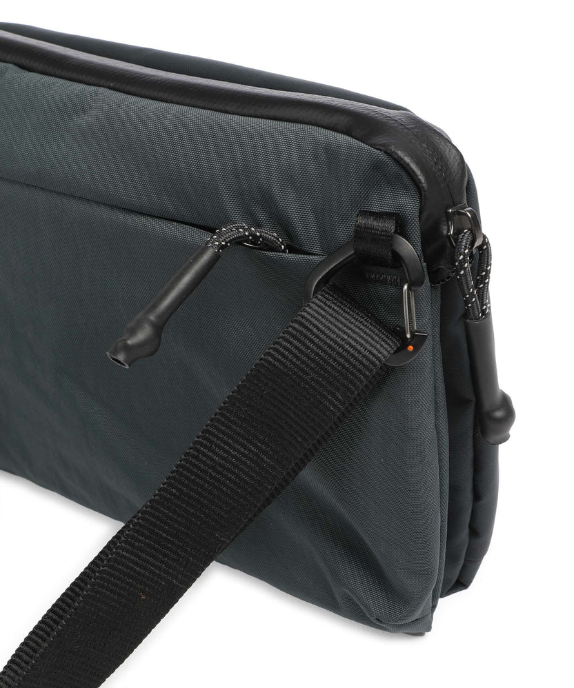 Bellroy Venture 3L Crossbody bag deep ocean
