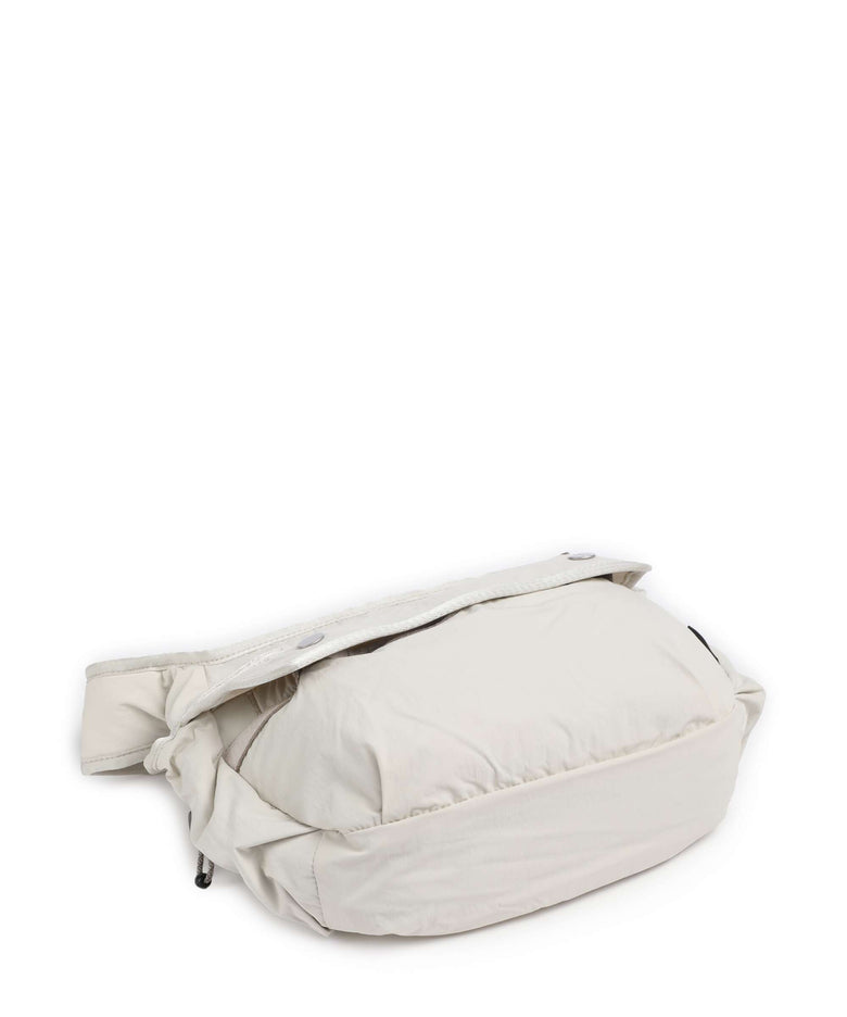 Bellroy Cinch Crossbody bag oat