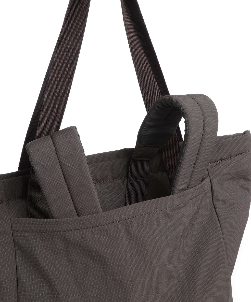 Bellroy Lite 18 Backpack bag riverrock