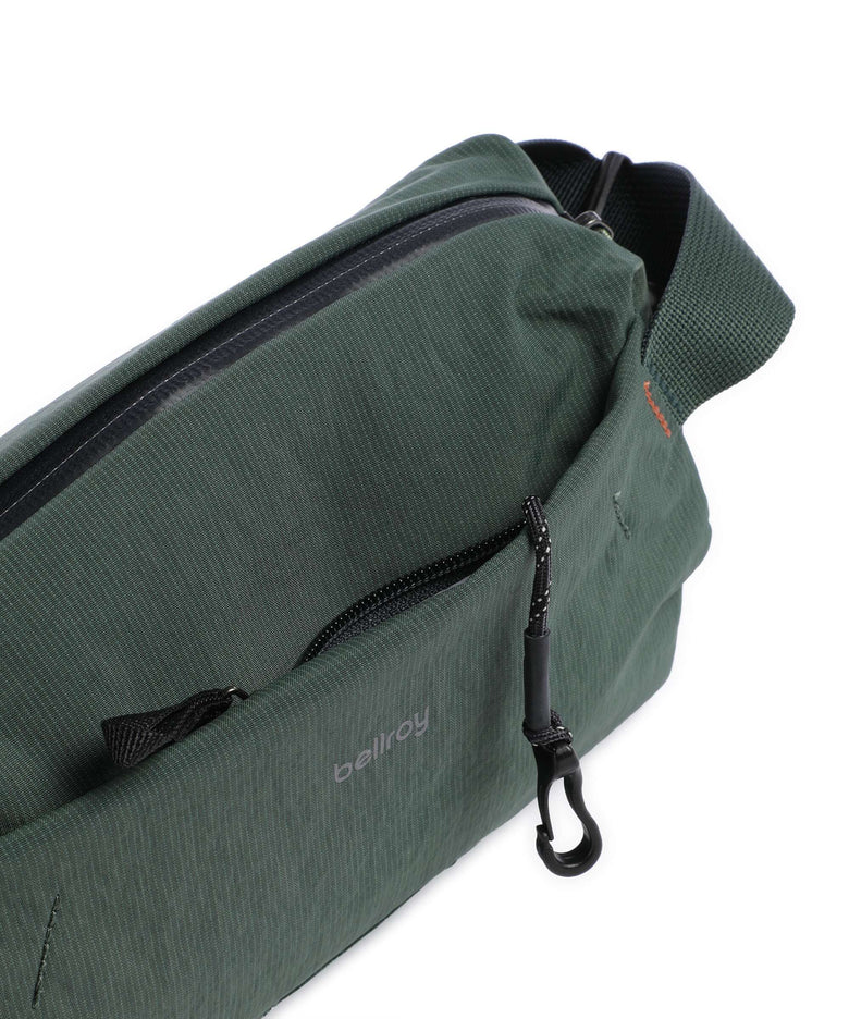 Bellroy Lite 4 Mini Sling bag spruce