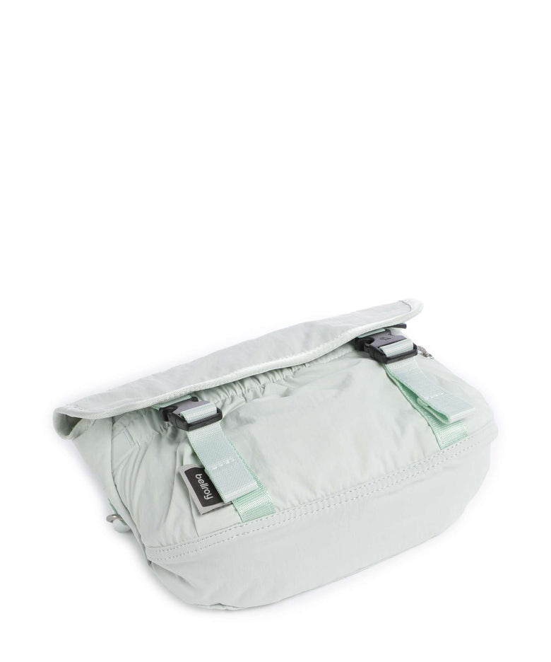 Bellroy Cinch 6 Mini Messenger bag seafoam