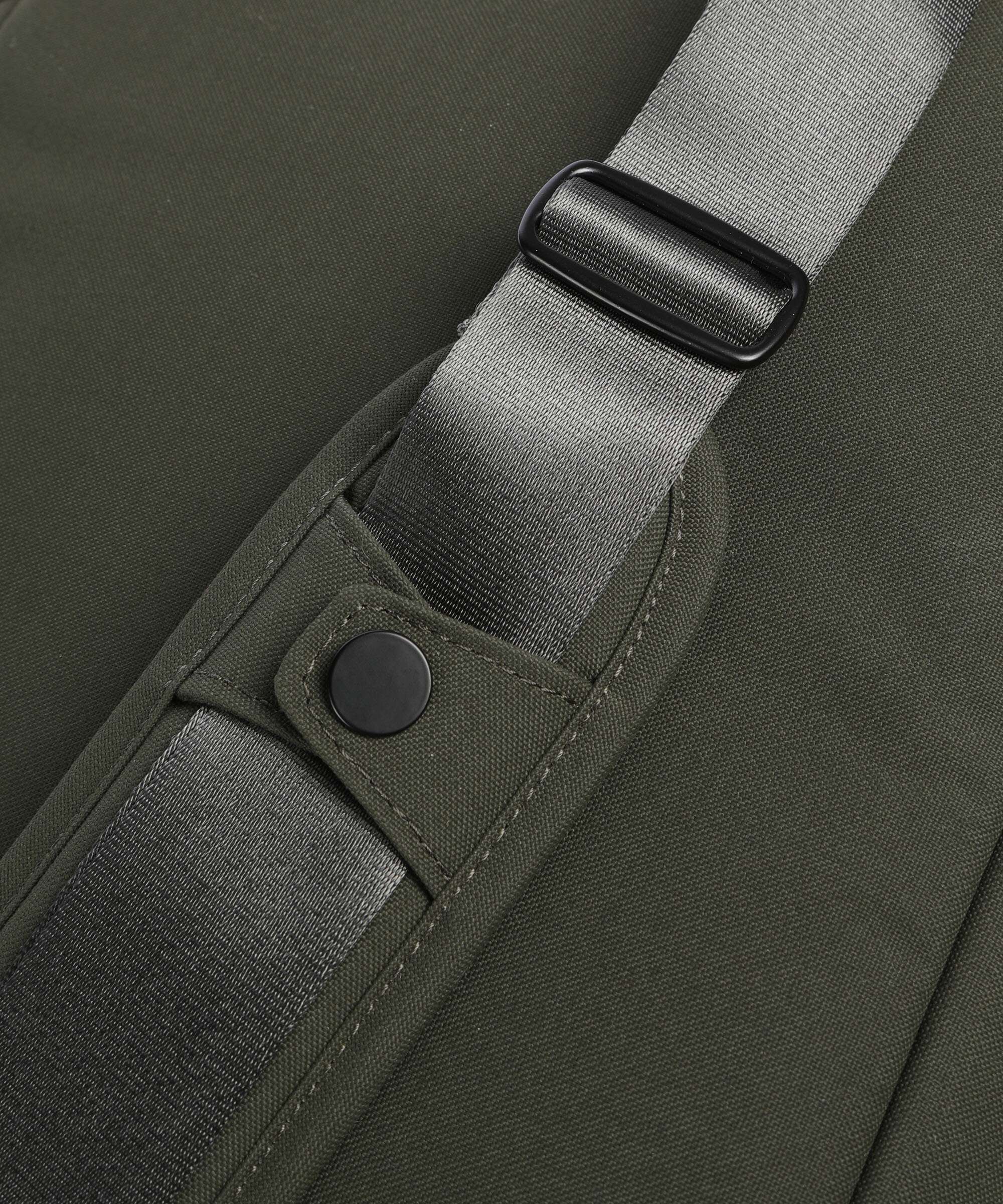Bellroy Classic Messenger bag olive