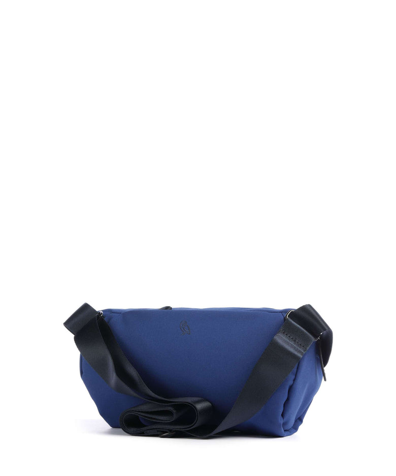 Bellroy Classic 5L Sling bag indigo